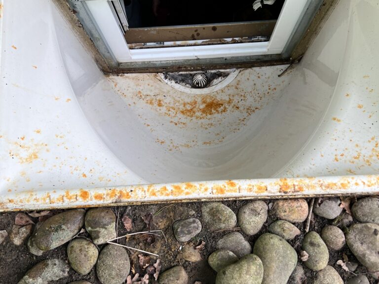 The lightwell cleared and washed down.