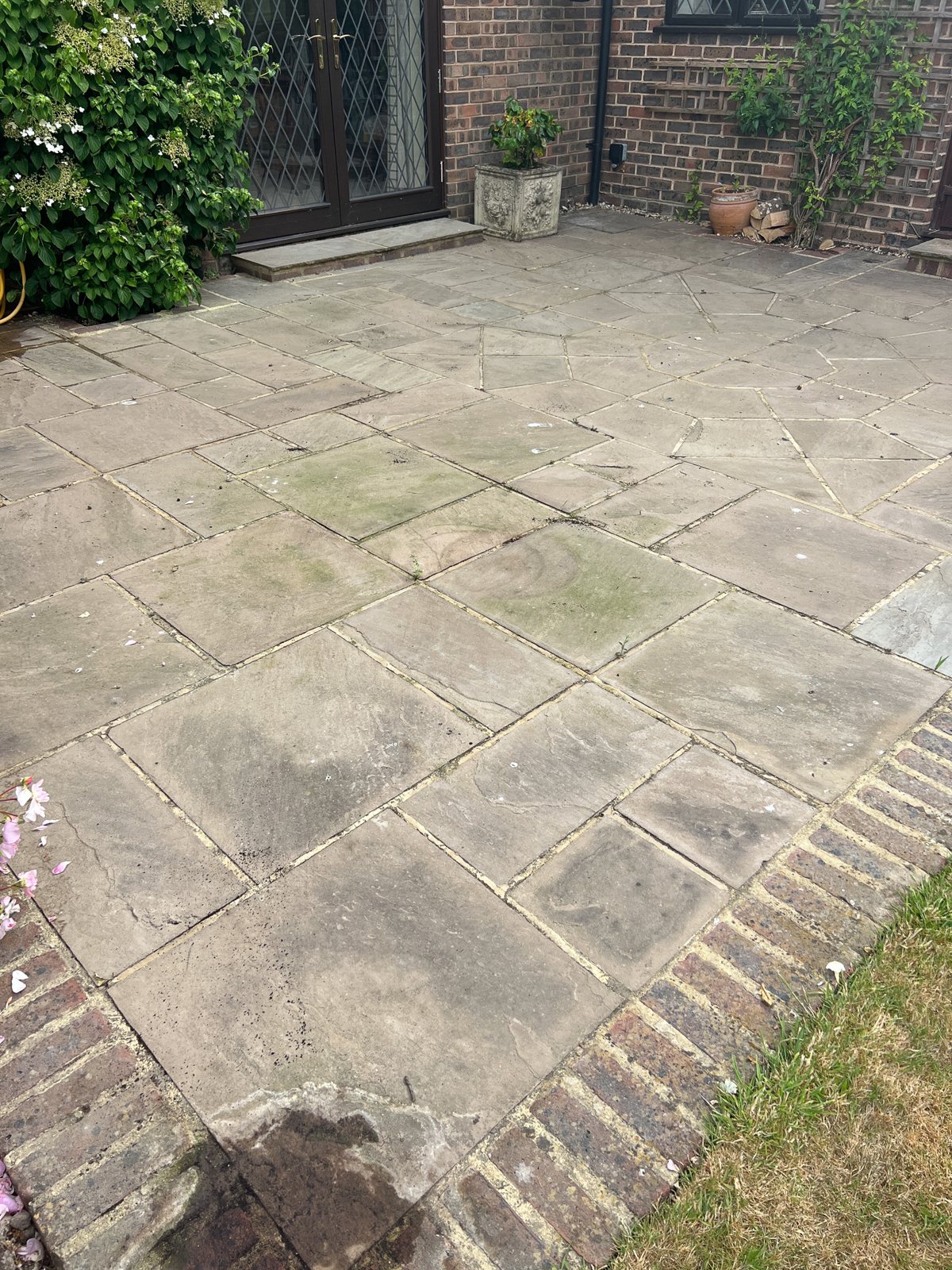 Photo from the job in Horsham, West Sussex