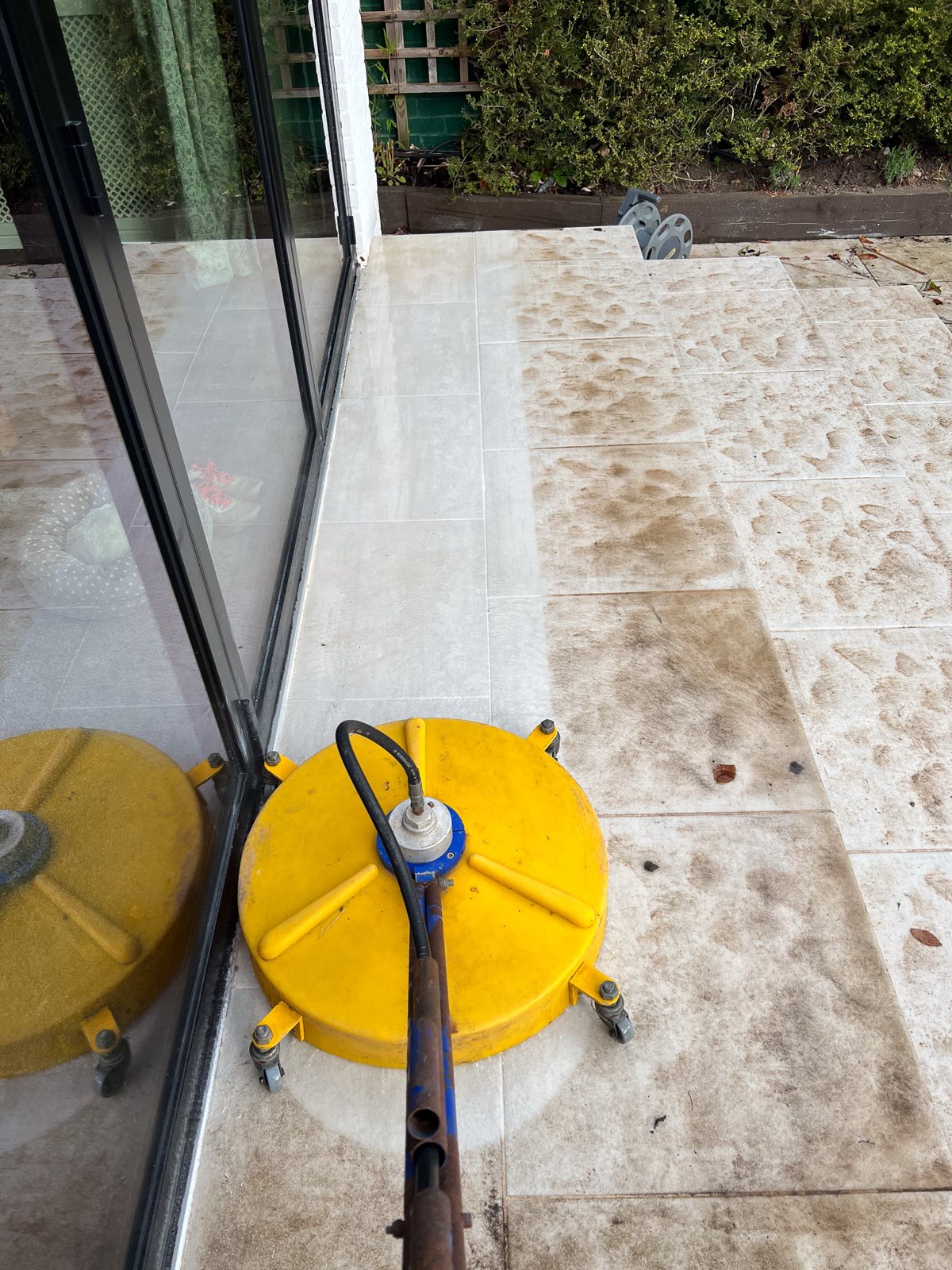 Photo from the job in Horsley, Surrey
