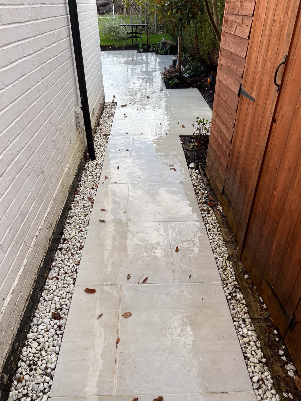 Photo from the job in Horsley, Surrey