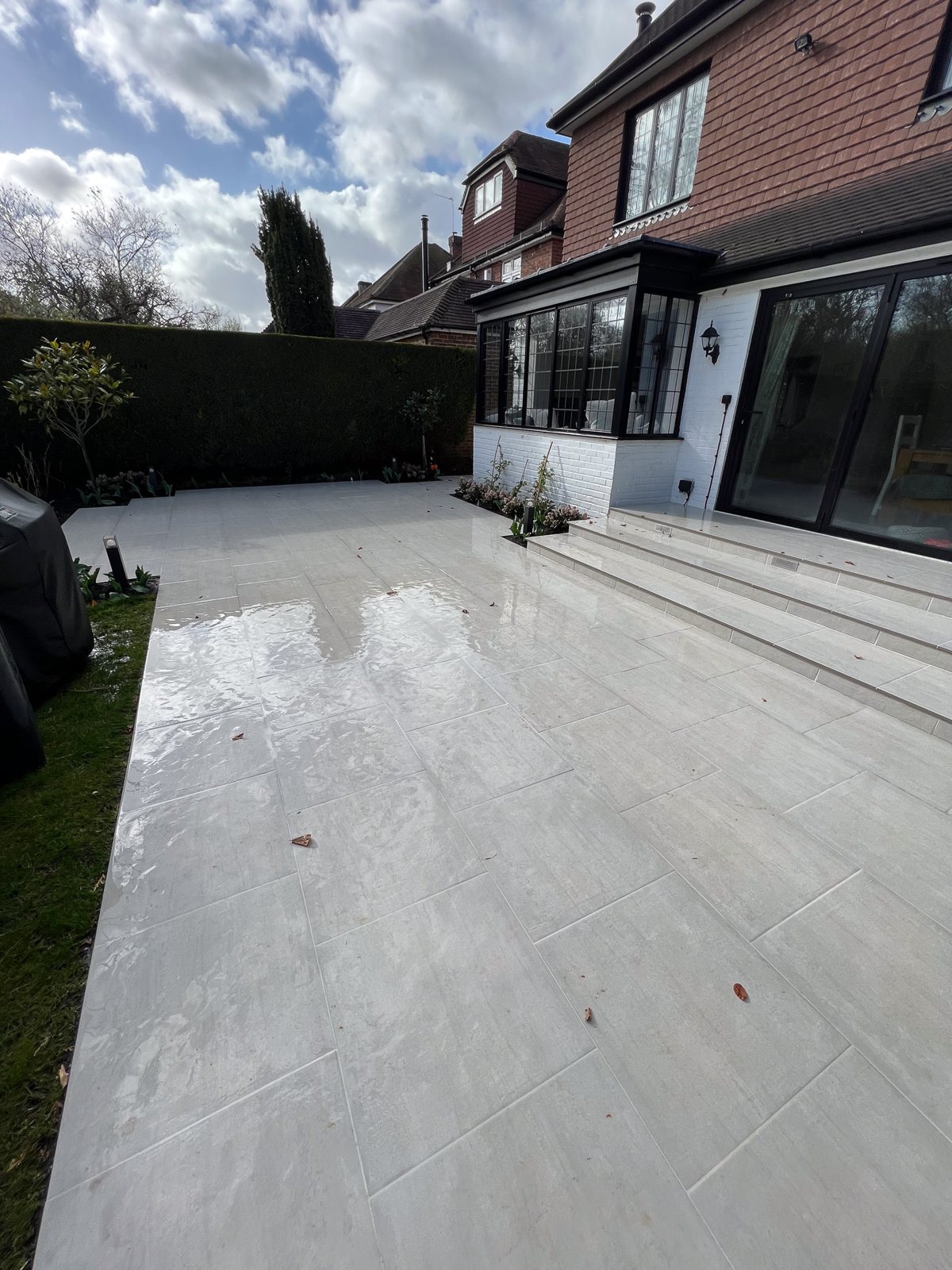 Photo from the job in Horsley, Surrey