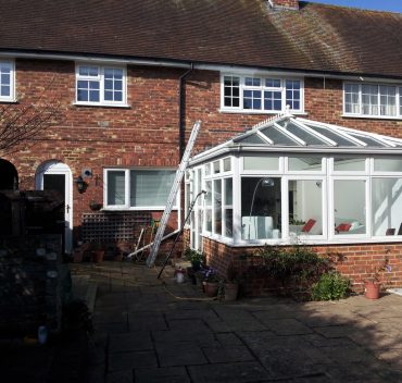 conservatory-roof-cleaning-guildford-surrey__featured