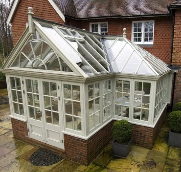 wooden-conservatory-roof-cleaning-crawley-down__featured